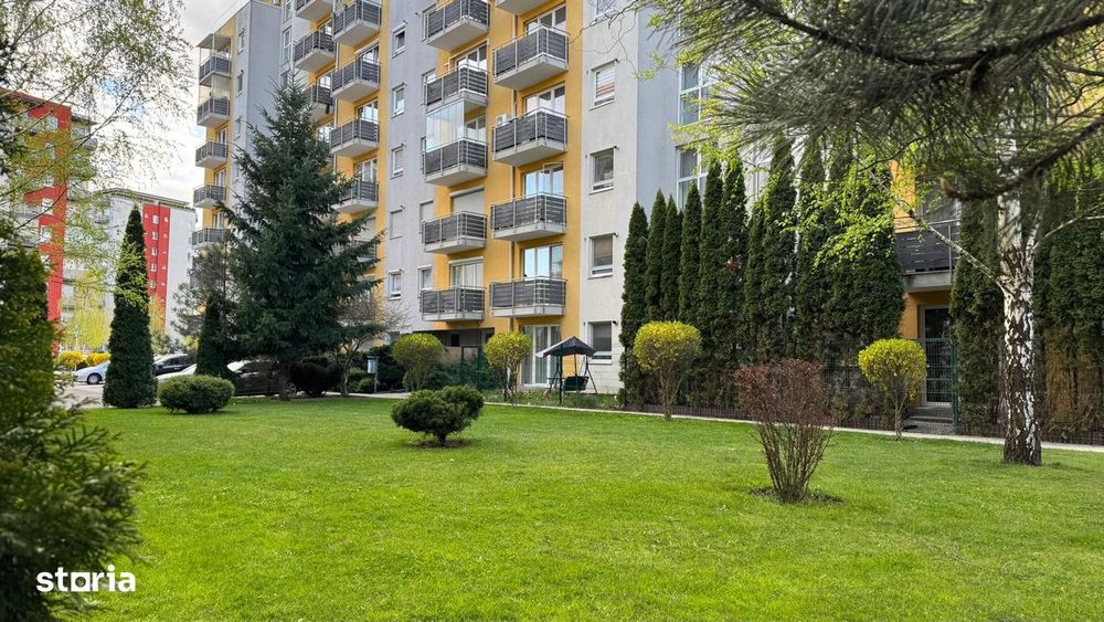 Apartament total decomandat 2 camere cu balcon deschis în Avangarden3
