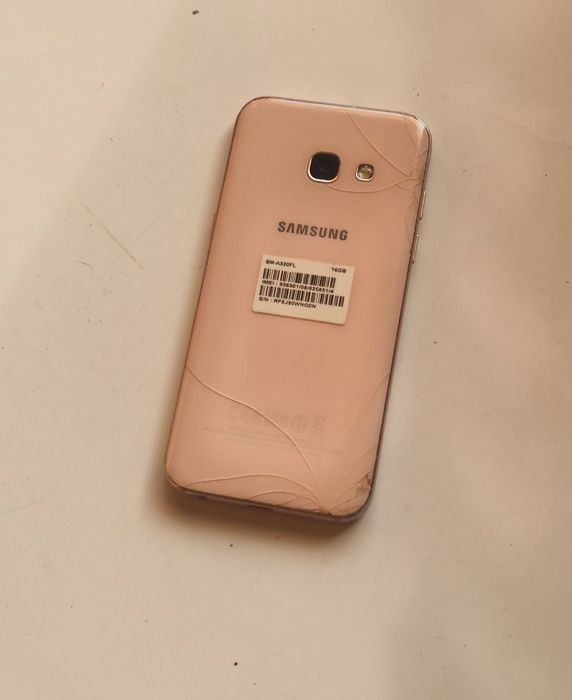 Telefon Samsung A5 fisurat fata / spate
