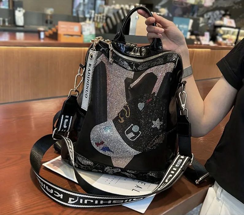 Раница-чанта покрита с кристалчета