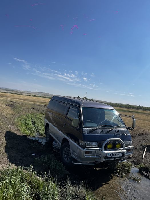 Mitsubishi Delika 4vd 2.8