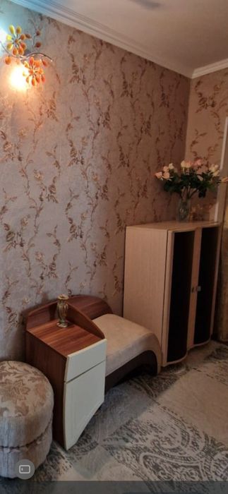 Продам 4 комнатную квартиру