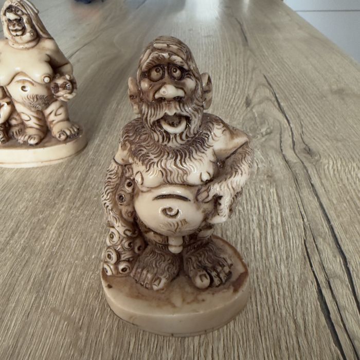 Statuete vintage din alabastru – pereche rară, Franța 1950