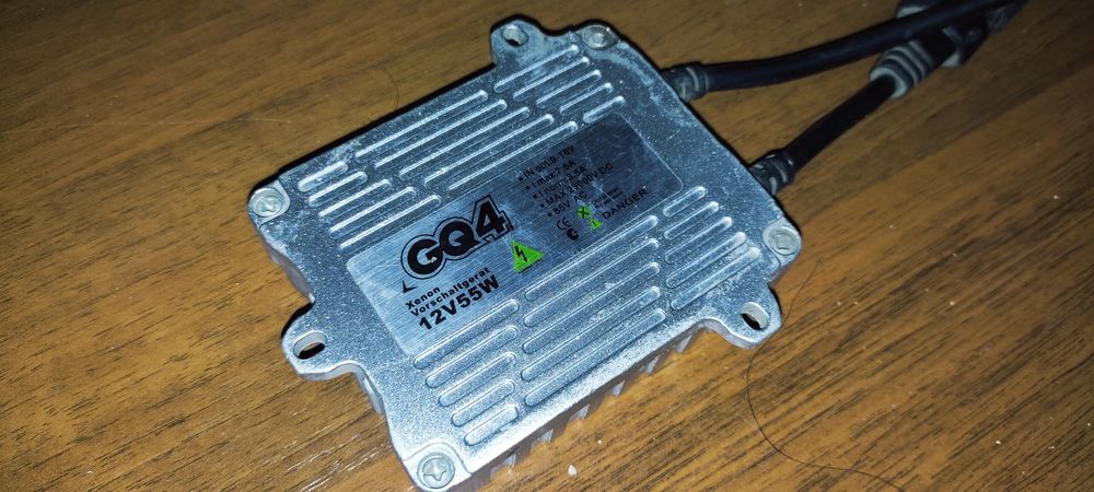 Amerkanka Ksinon sotilad bitta lanpas kuygan