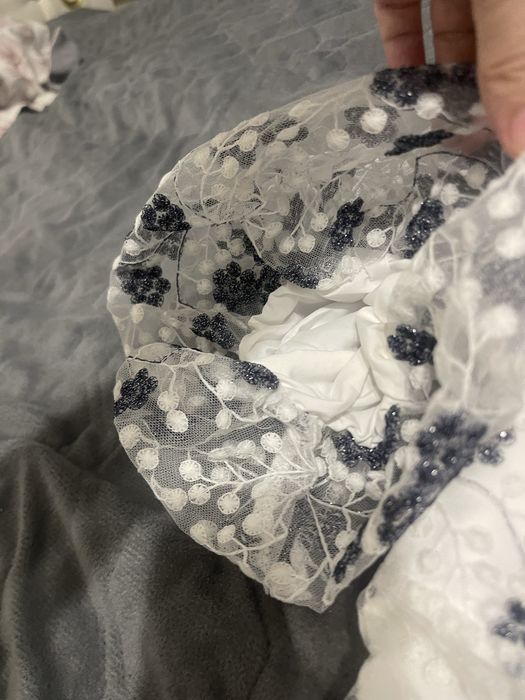 Продам шикарное платье