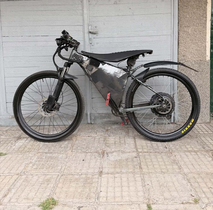 Мерцедес 190 дизел 75 коня-5 скорости