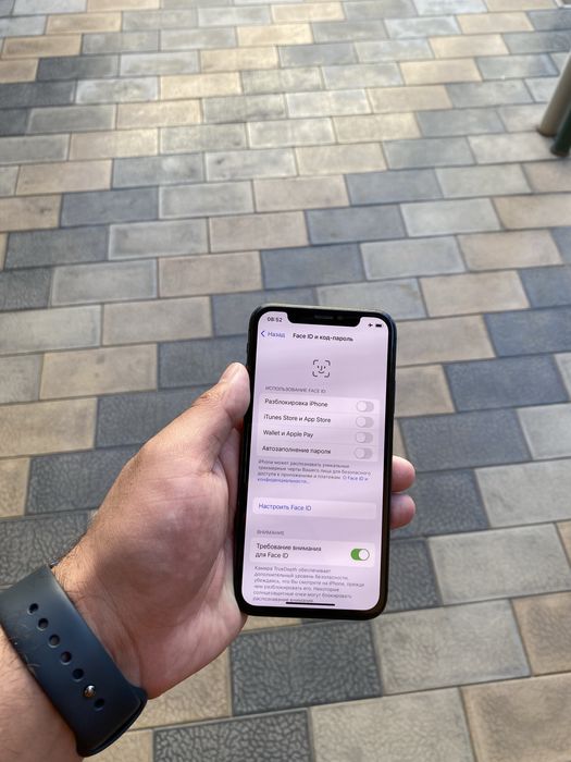Iphone x ayfon x 64gb qora tel ideal sotiladi aybi yo face ishlidi