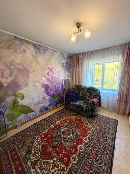 В продаже дом Малахитовая 8