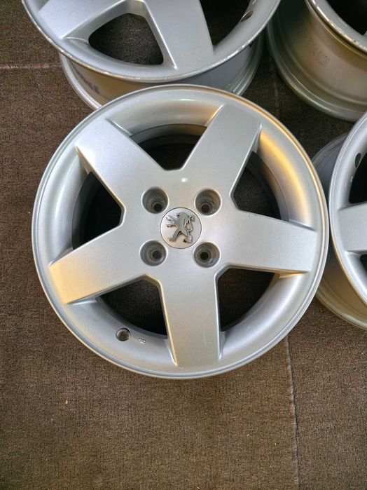 4 Jante Aliaj 4x108 15'' OEM Peugeot 207 208 308 - Citroen 6J ET 23 - CA NOI !