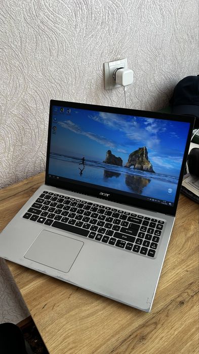 Noutbuk Acer Aspire 5