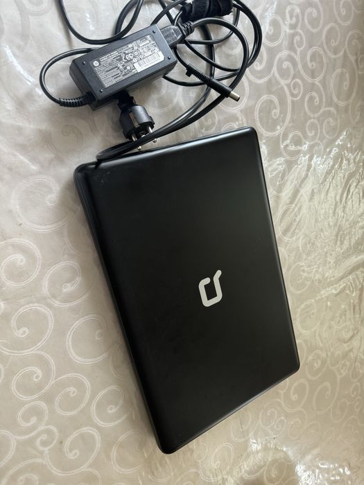 Срочно продам ноутбук Compaq presario CQ57