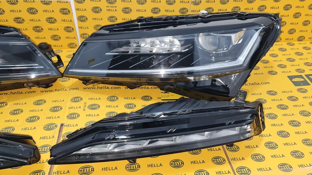 Set far faruri full led proiector calculator Skoda Superb 3 facelift