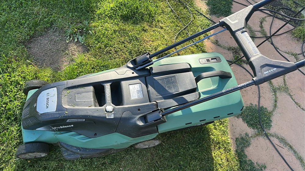 Два броя косачки бош използвани предпочитам лично предаване