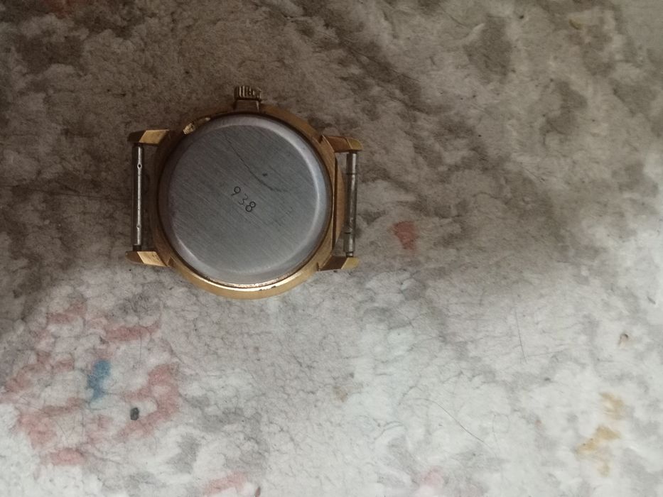 Продам часы механические