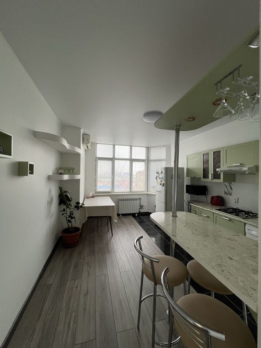 Продам квартиру, Канцева 5