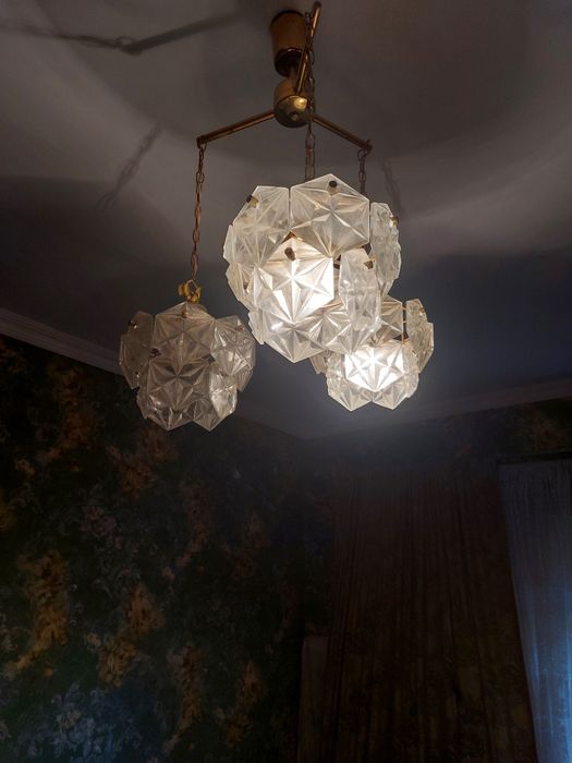 Продаётся хрустальная люстра Чехословакия