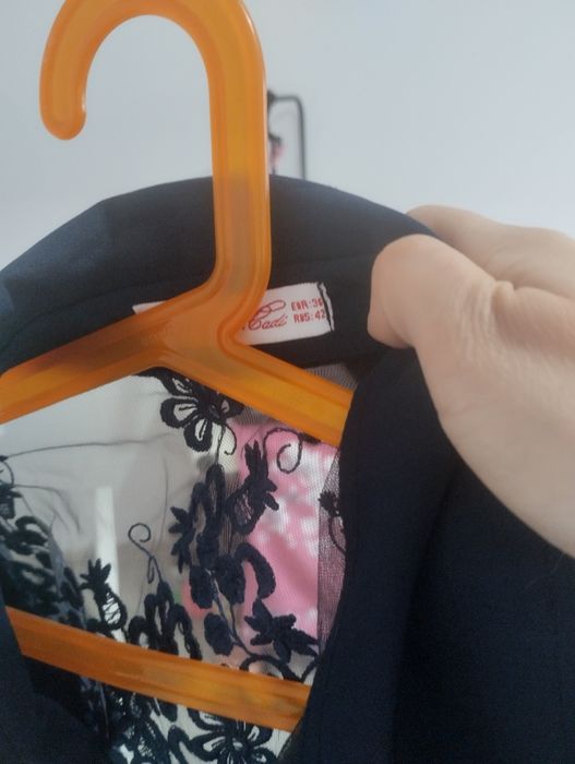 Класические кастюмы