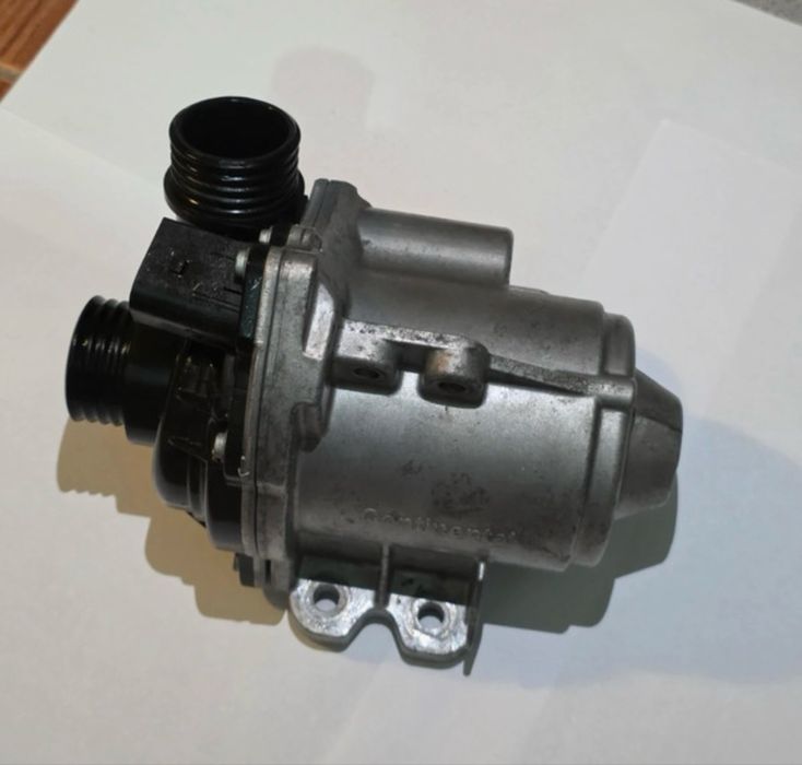 Pompa de apă VDO BMW (cod A2C59514607) – Folosită