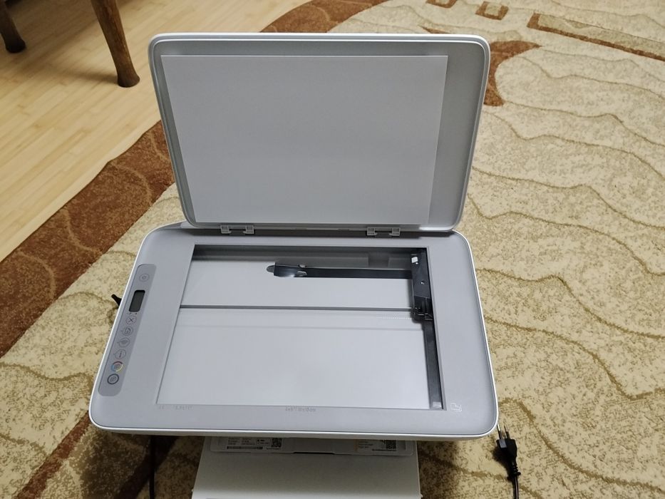 Imprimanta HP Deskjet 2820e