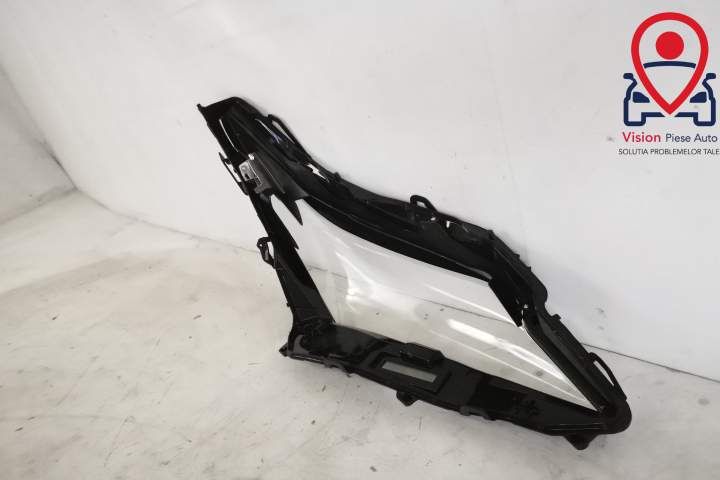 Лексус РХ 4 / Lexus RX 4 Оригинално ляво предно стъкло на фар в добро