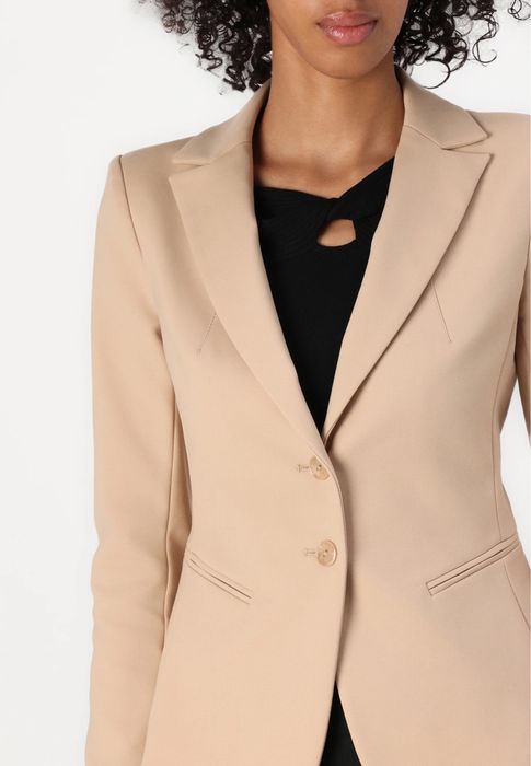 Блейзър и пола Patrizia Pepe, Elisabetta Franchi, Max Mara