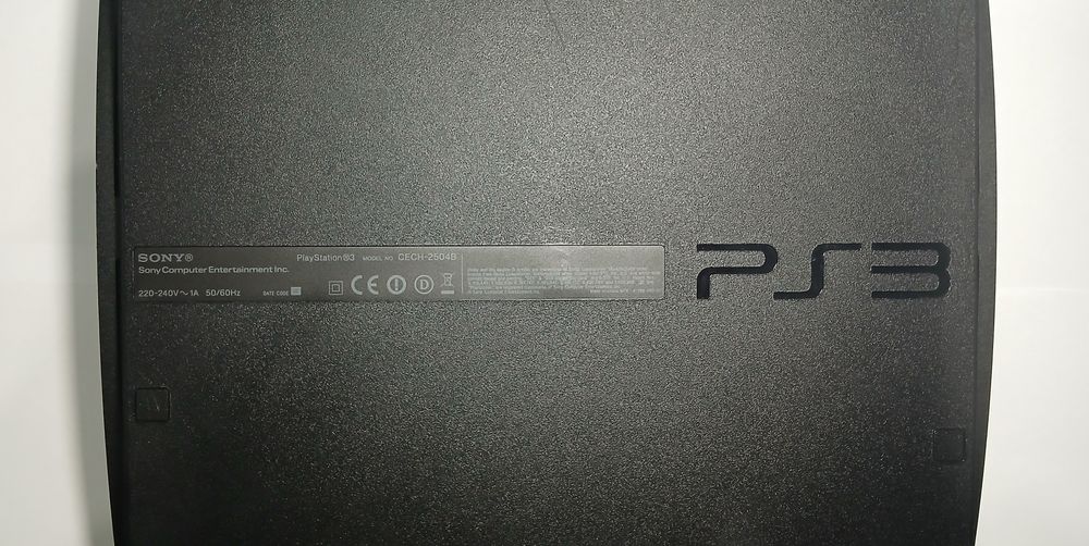 PlayStation 3 Slim CECH-2504B
