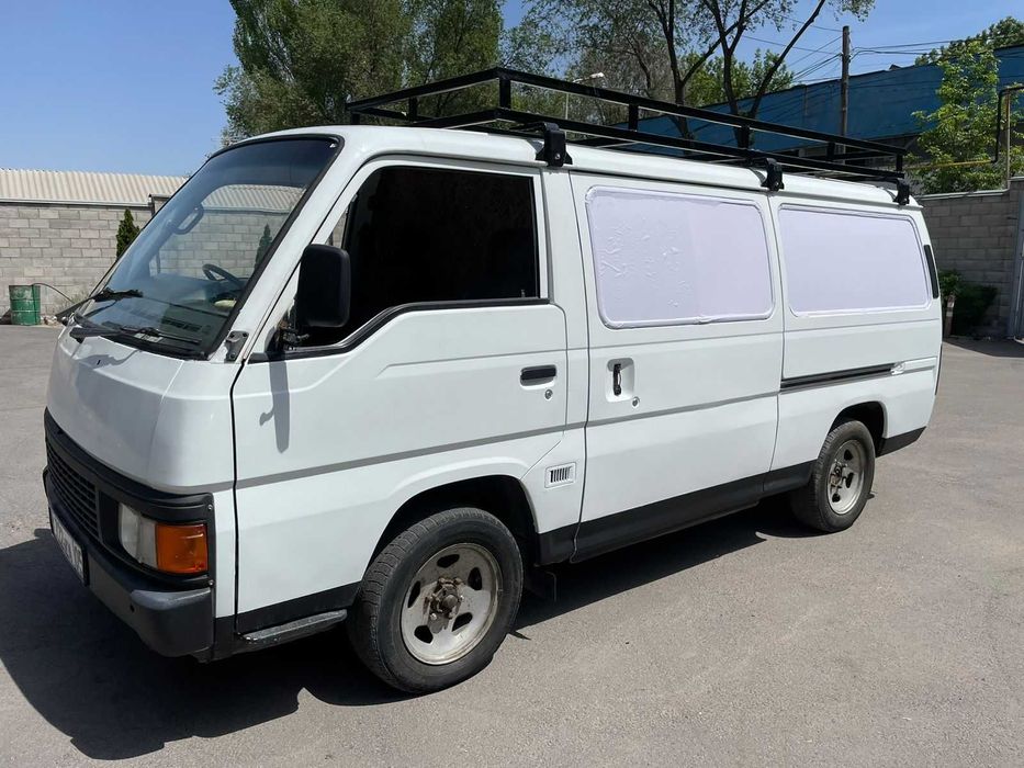 Продам минивэн Nissan Caravan