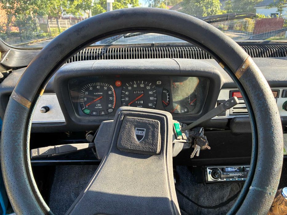 Dacia 1310 TLX + piese de schimb