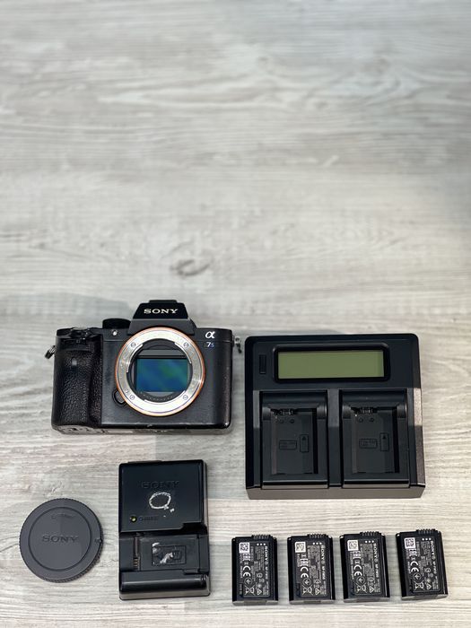 Sony A7 S2 Body + батареи + зарядки