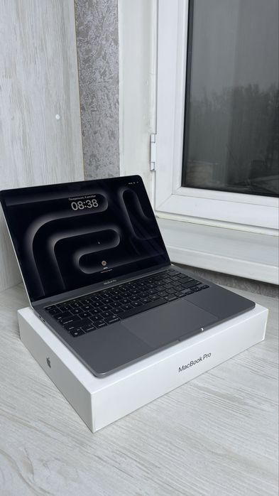 Macbook pro m2 8/512 ideal