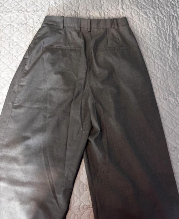 Pantaloni noi fara eticheta