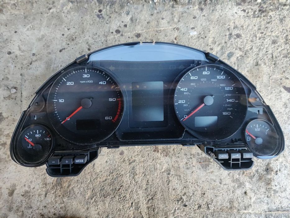 Display / Afisaj Ceasuri bord color sau rosu Seat Exeo 2008-2013 Audi A4 B7