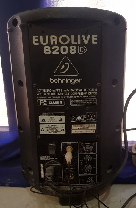 Behringer evrolive aktivni 200 watt
