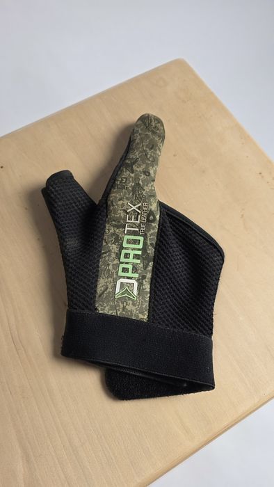 Set pescuit crap Delphin Carpath + Trakker Weigh Staff – husă lansete + rucsac