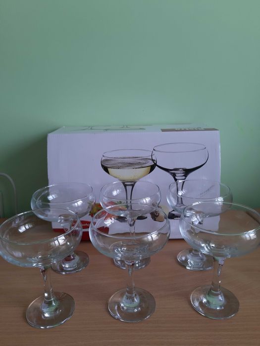 Бокалы стекло 6 шт. новые