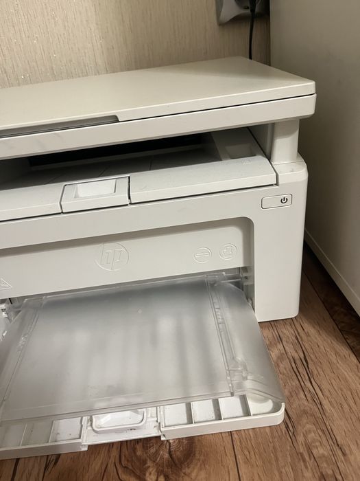Продам принтер HP лазереный