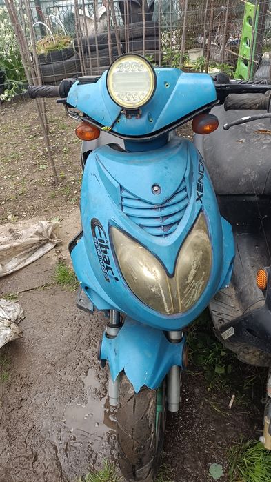 Lichidare stoc Lot 3scutere toate preț afișat se dau la pachet campina