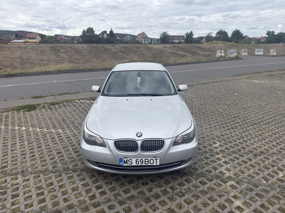 BMW 530i LCI 272cp