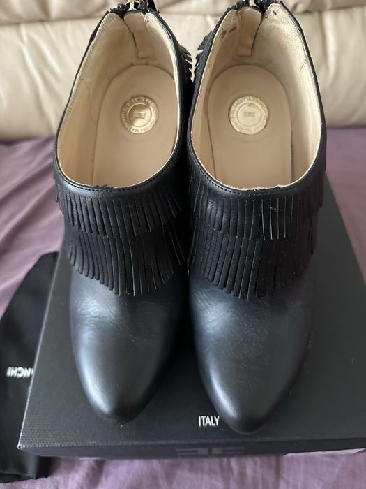 Боти на Elisabetta Franchi