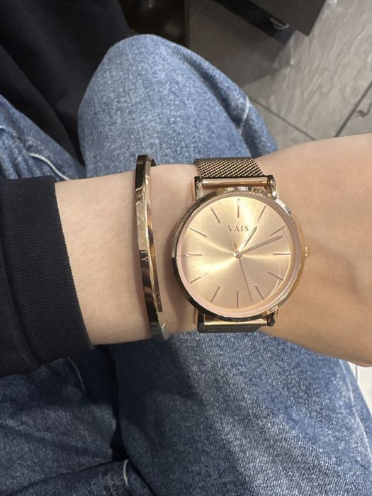 Продам часы !! Всего за 10.000