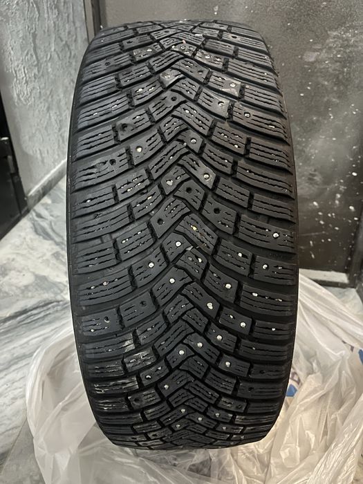 Шипованная резина, Continental R19