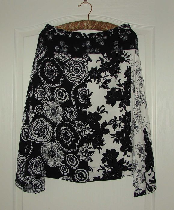 Fusta DESIGUAL, Marimea 42, US 8, UK 14, Autentica/Originala