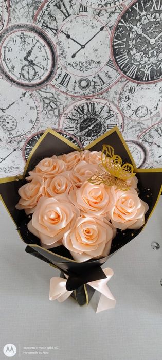 Сатенени рози -ръчно изработени