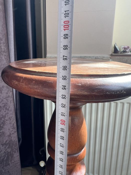 Piedestal lemn stare foarte buna