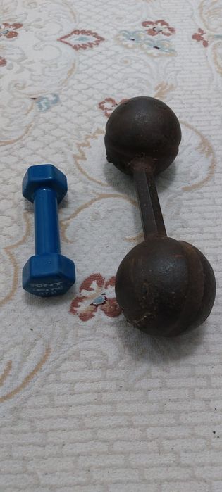 Два гантеля за 1 500тг