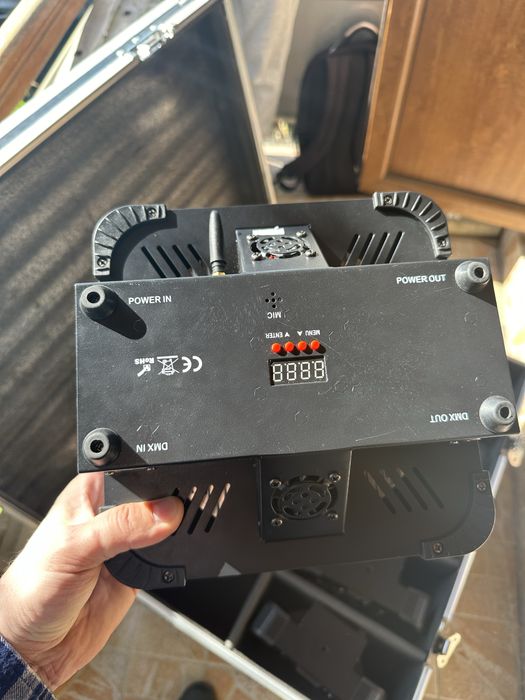 Led par wireless 12x18w, ca noi