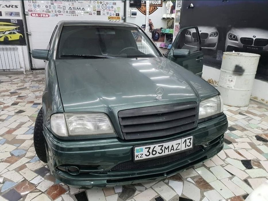 Mercedes W202 Stuning бампер
