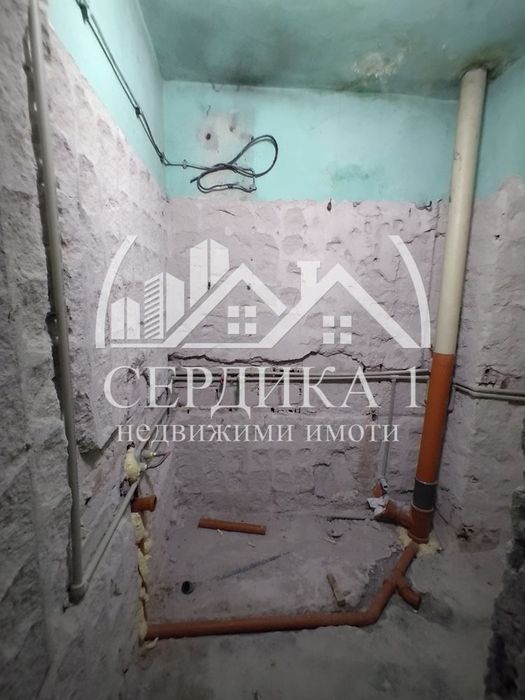 Продава се Двустаен апартамент в Благоевград, Широк център - 57 кв.м за 1204 €/кв.м - Снимка #4