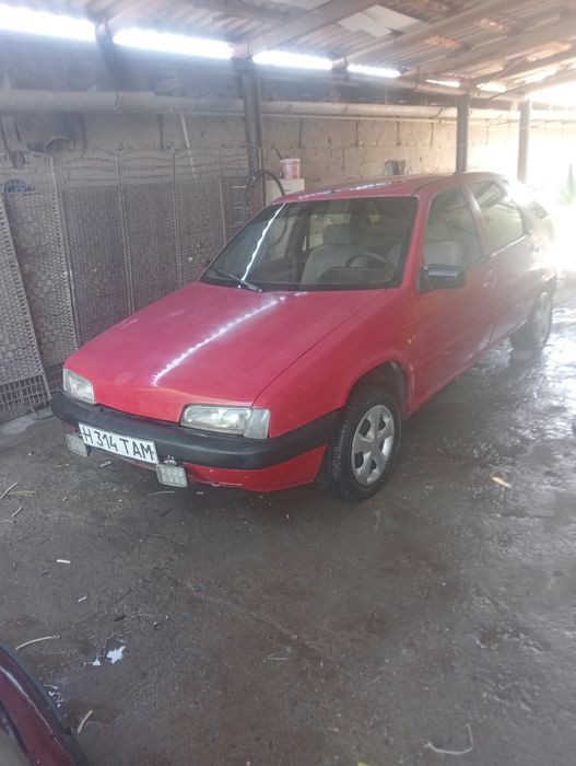 Продам машину в среднем состоянии