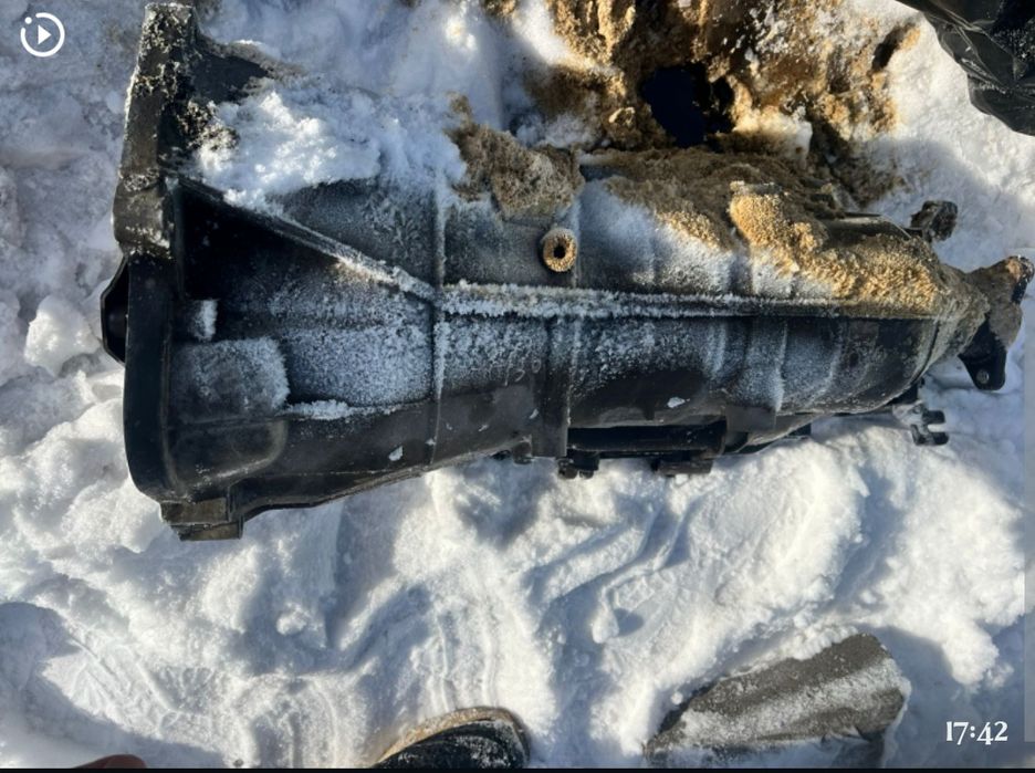 Продам коробку и двигатель на BMW730