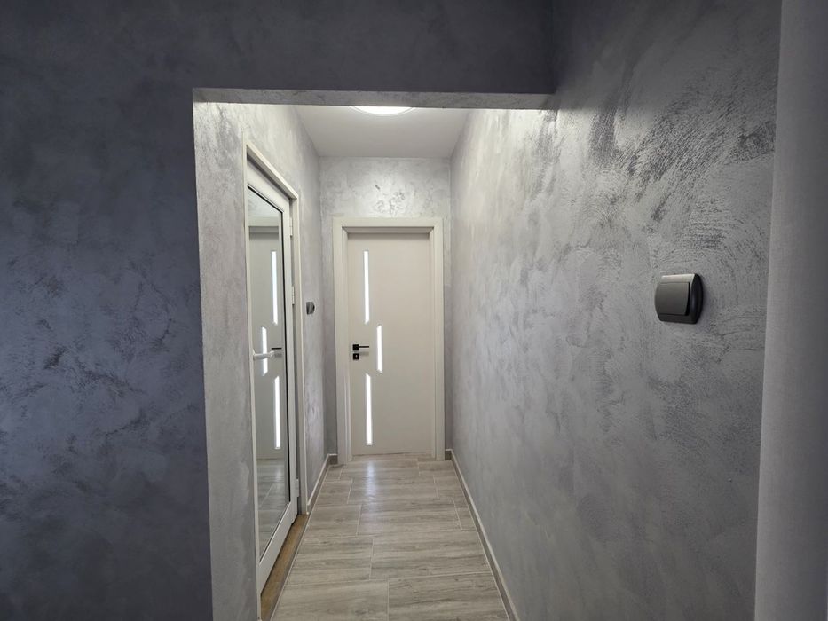 Тристаен апартамент след основен ремонт! Изцяло южен!